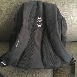 samsonite backpack air channel system